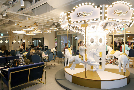 현대백화점 천호점 릴리펏 키즈카페 전경 <현대백화점 제공>